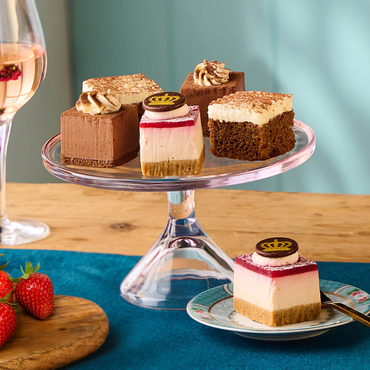 Summer Picnic Hamper For Four