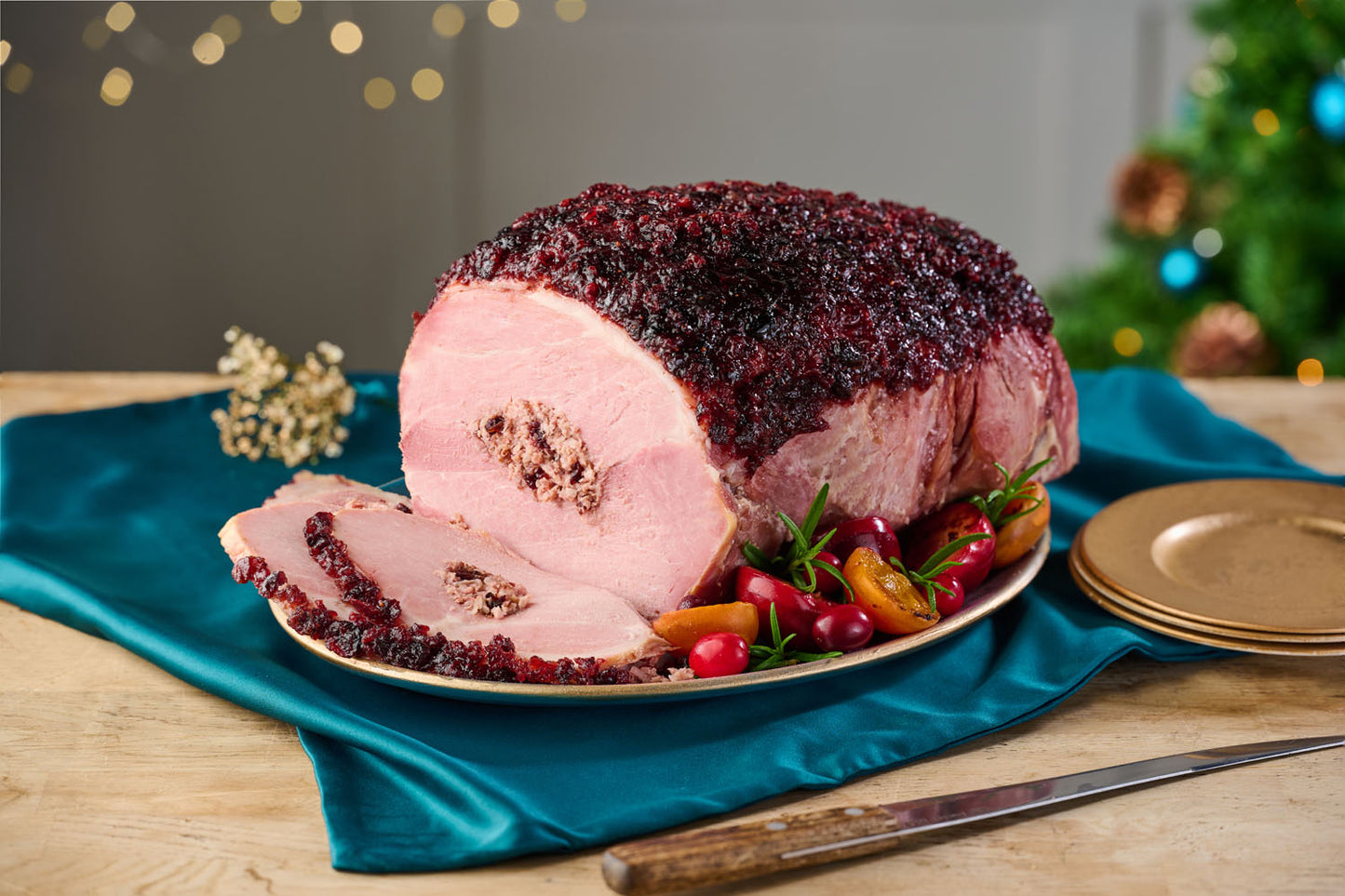 Whole Boneless Cranberry Glazed Ham with Cranberry Stuffing - 4.5kg