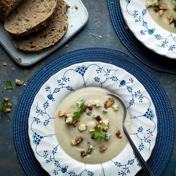 STILTON, CAULIFLOWER & PEAR SOUP - DukesHill