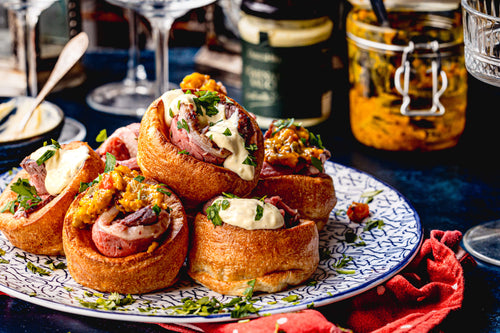 mini yorkshire puddings filled with roast beef