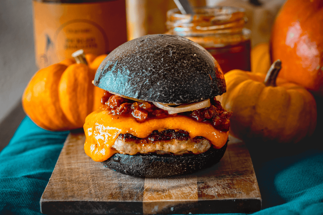 Sausage burger with chorizo jam