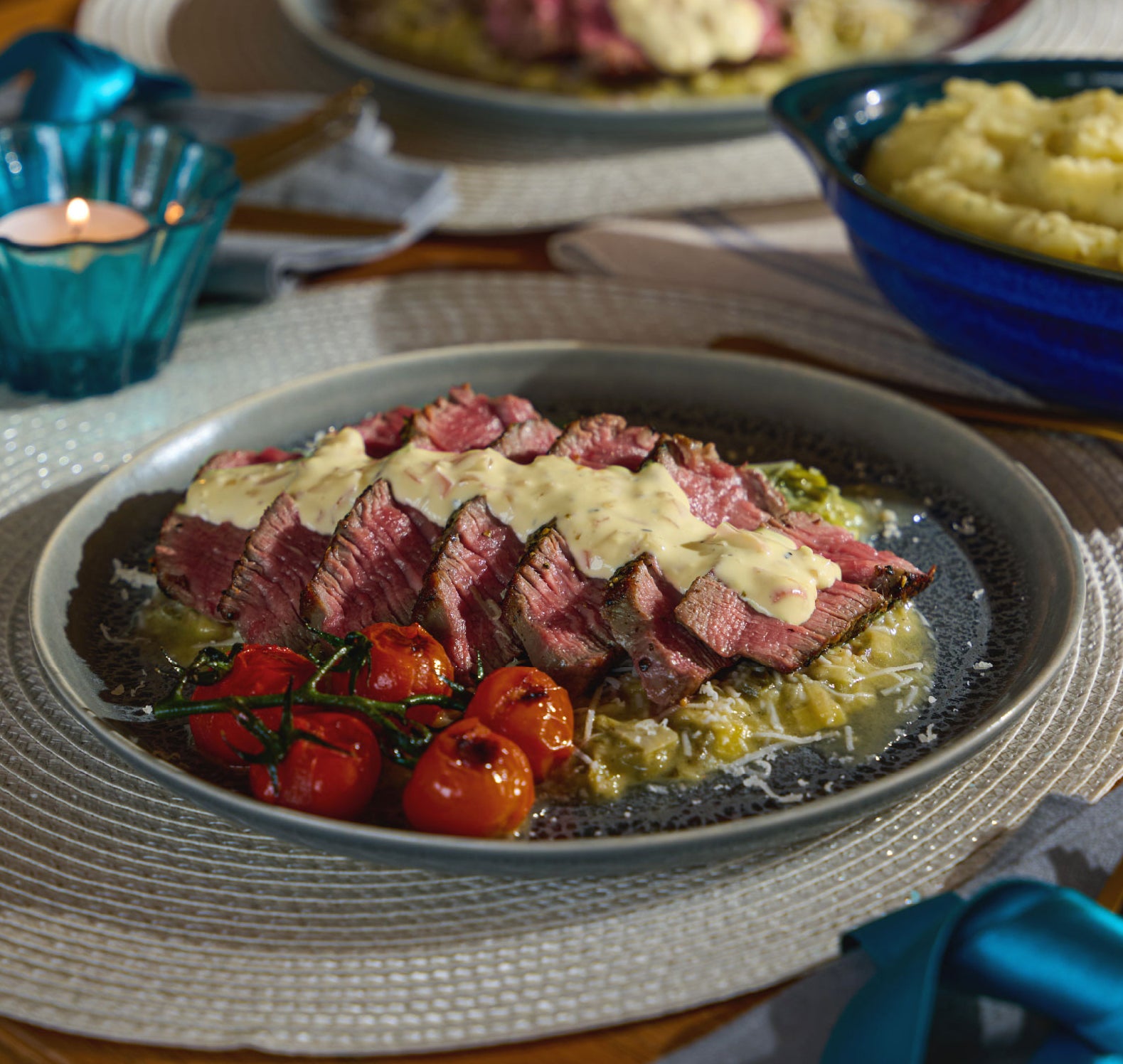 Pan-Seared Fillet Steaks with Shallot Béarnaise – DukesHill