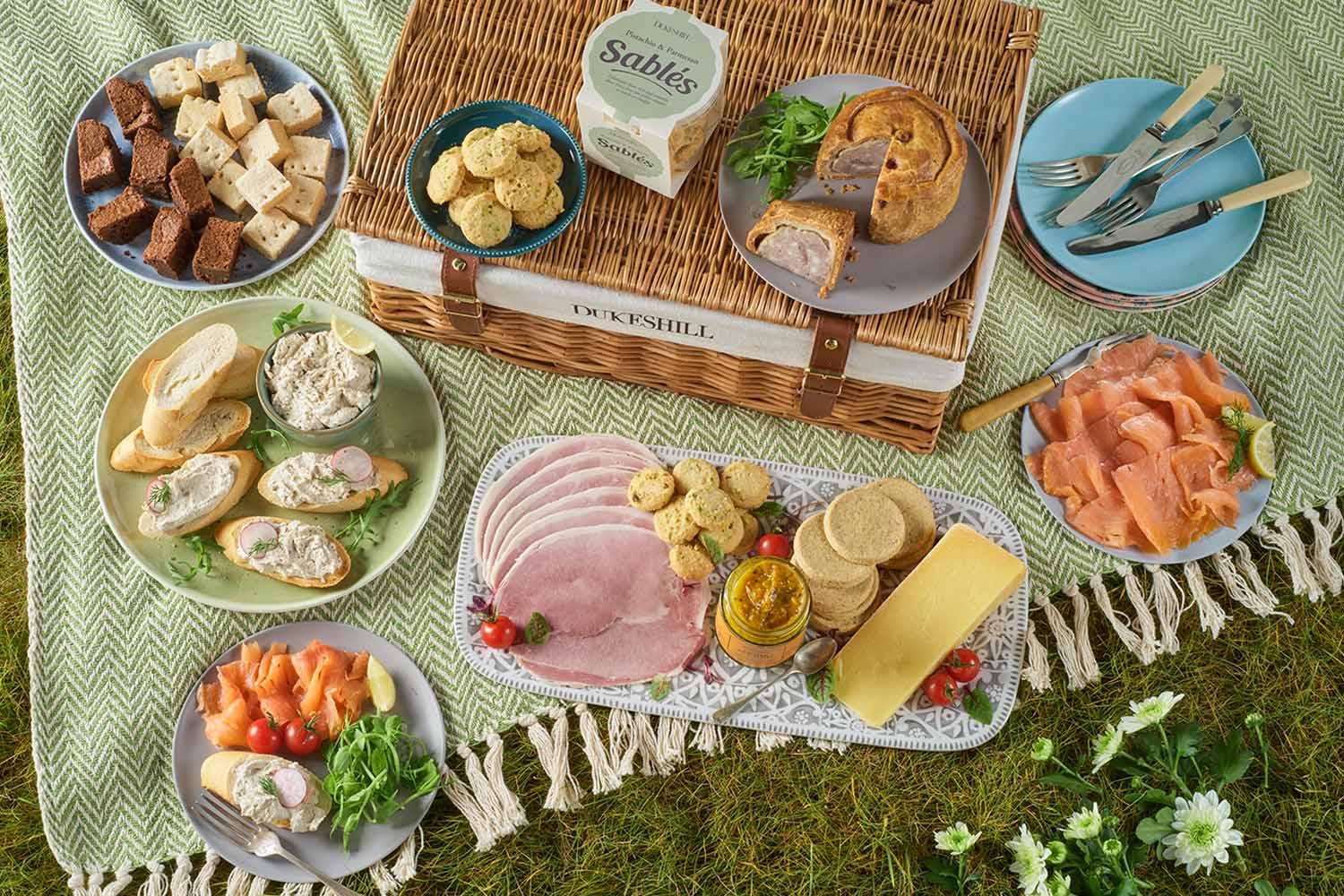 Picnics - DukesHill