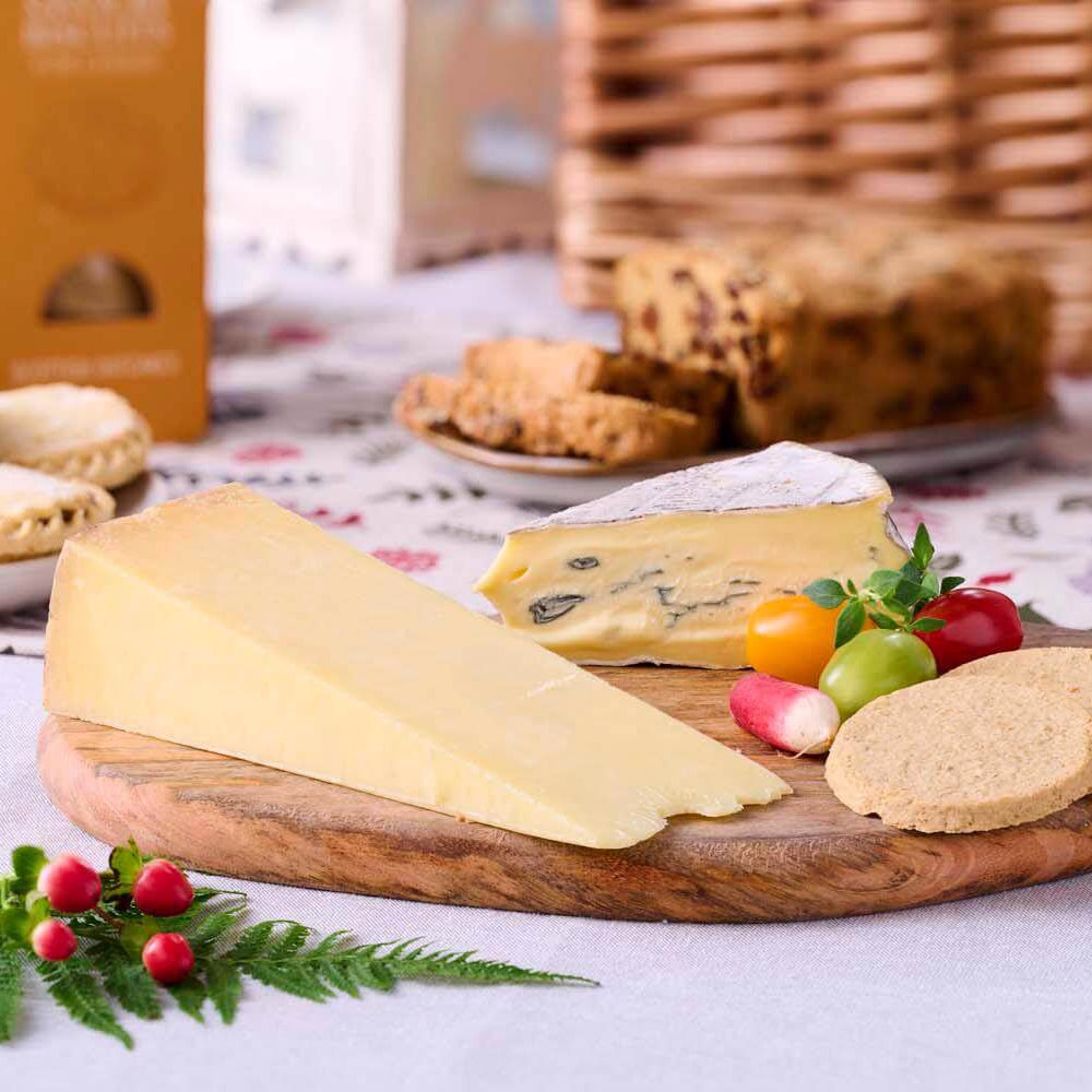 It's A Wonderful Life Christmas Hamper