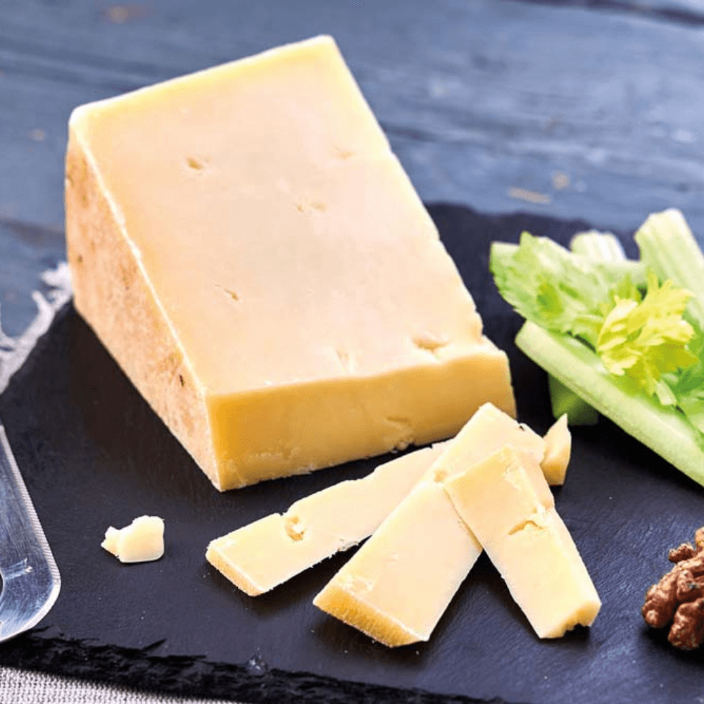 Isle Of Mull Cheddar Cheese - 400g - DukesHill