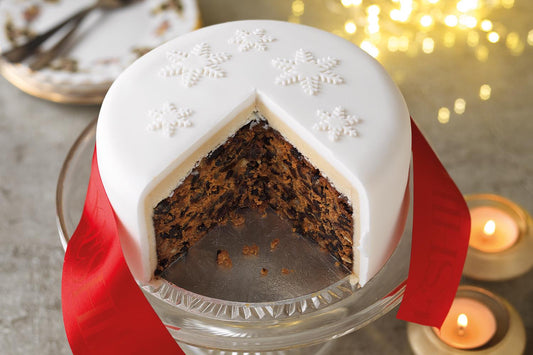 Very Special Christmas Cake 6"