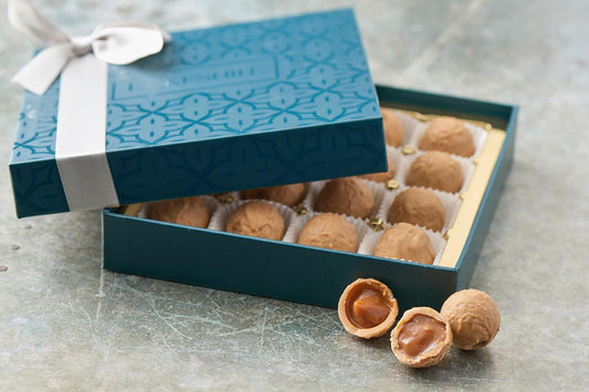 Blonde Chocolate Salted Caramels - DukesHill