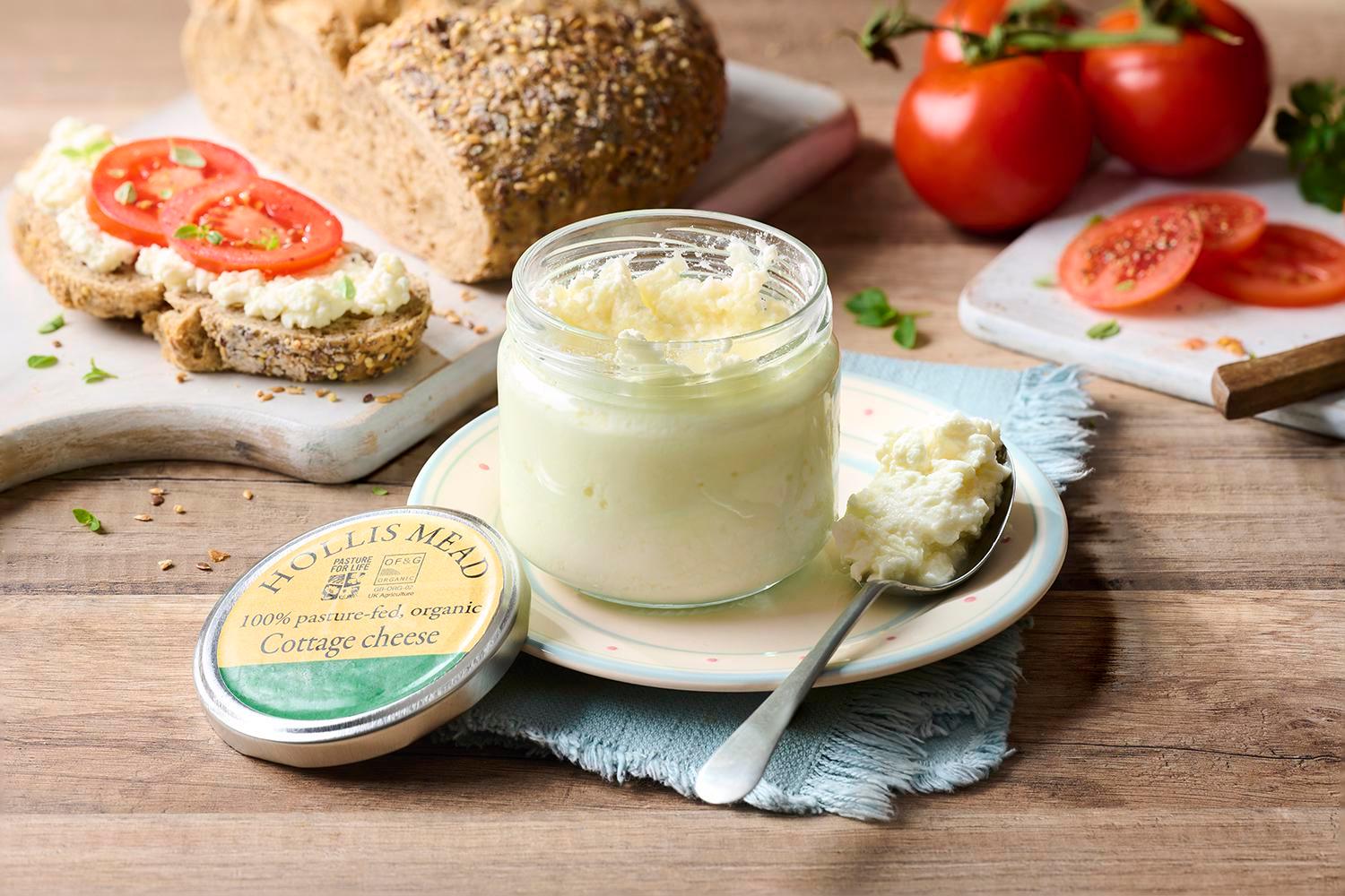 Hollis Mead Cottage Cheese - DukesHill